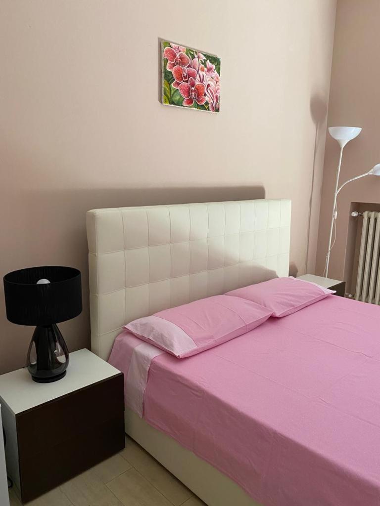 Hotel Casa Delle Orchidee Alba  Habitación foto