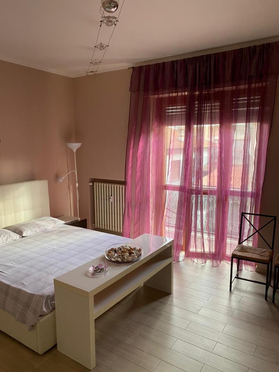 Hotel Casa Delle Orchidee Alba  Habitación foto